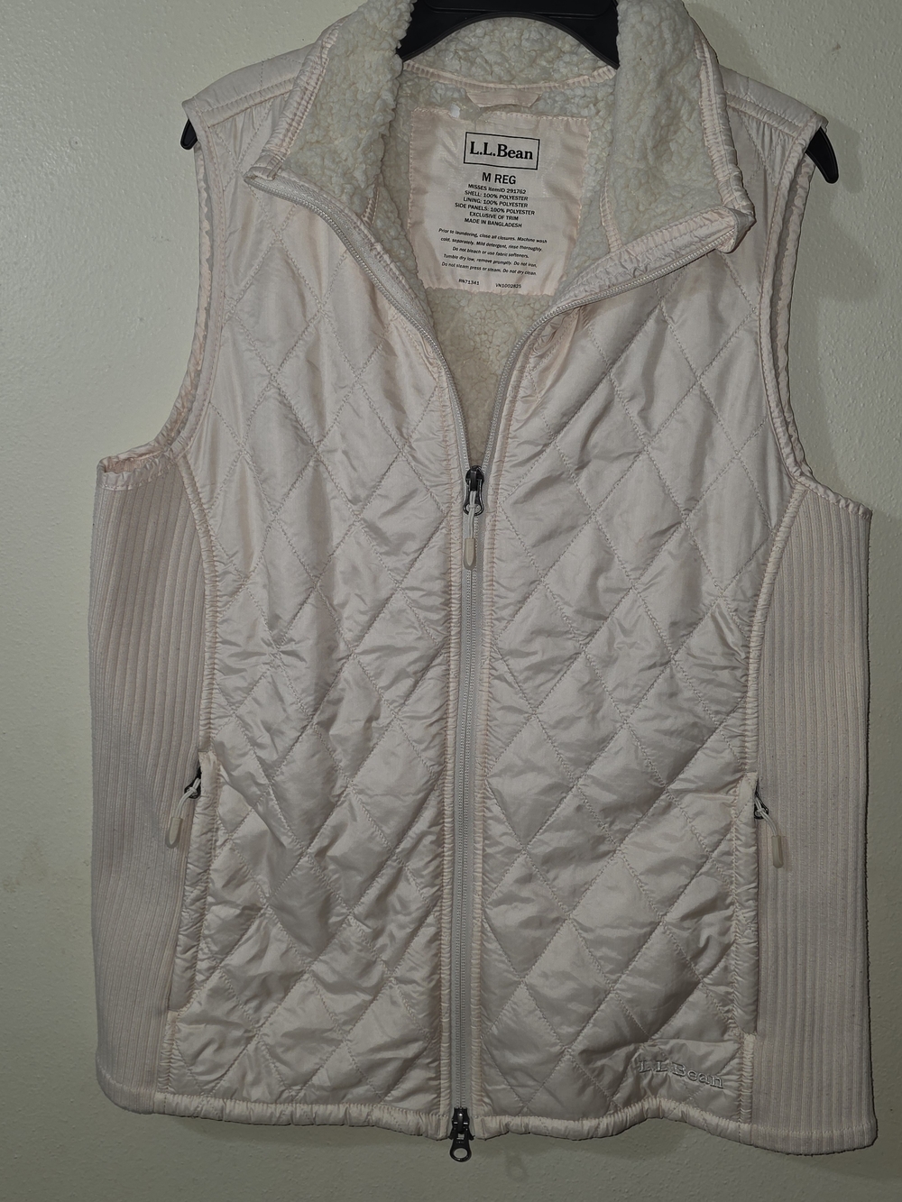 L.L. Bean Women's Quilted Sleeveless Vest in Cream